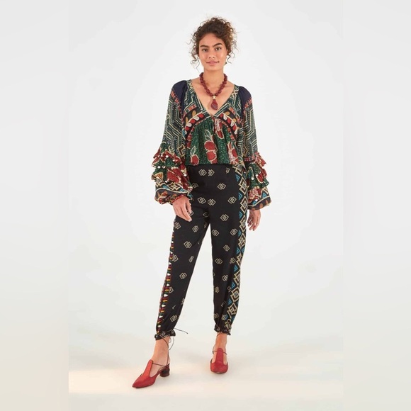 FARM Rio Women's Multicolor Floral Top with Long Sleeves, Size S - Picture 3 of 10